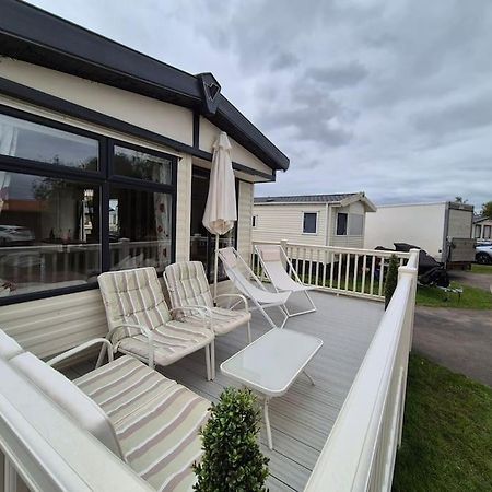 Amazing 2Bedroom Caravan In Lincoln, Tattershall Exterior photo