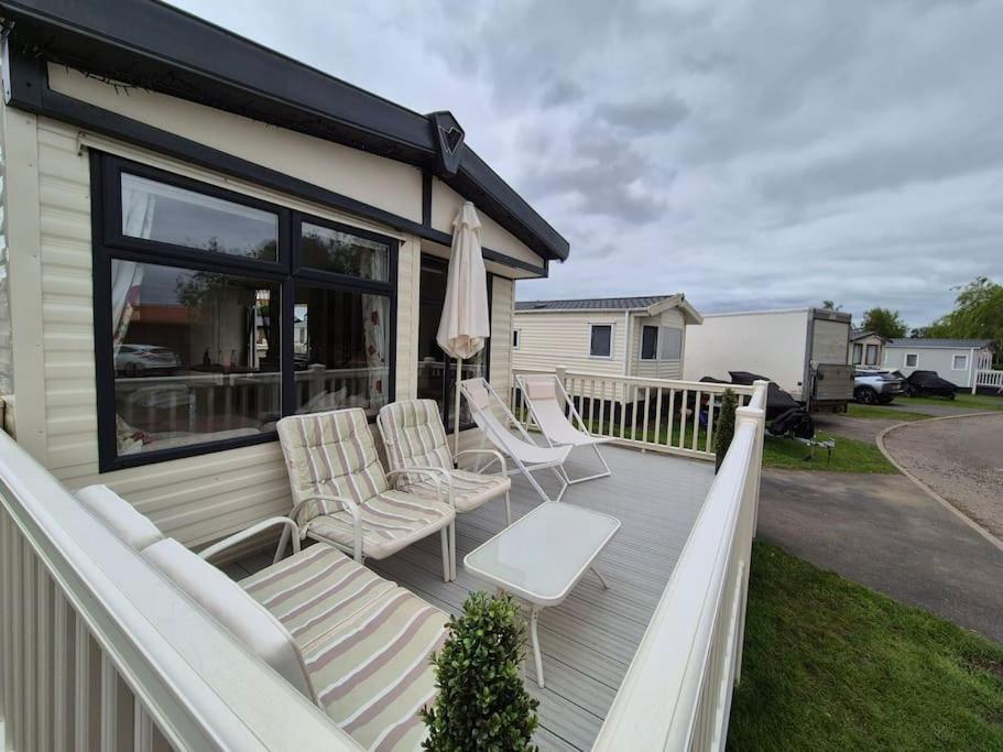 Amazing 2Bedroom Caravan In Lincoln, Tattershall Exterior photo