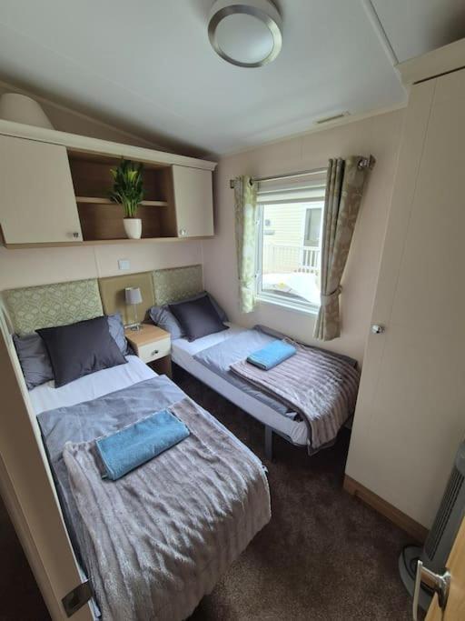 Amazing 2Bedroom Caravan In Lincoln, Tattershall Exterior photo