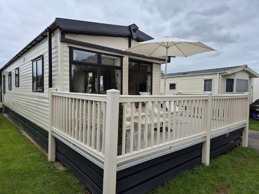 Amazing 2Bedroom Caravan In Lincoln, Tattershall Exterior photo