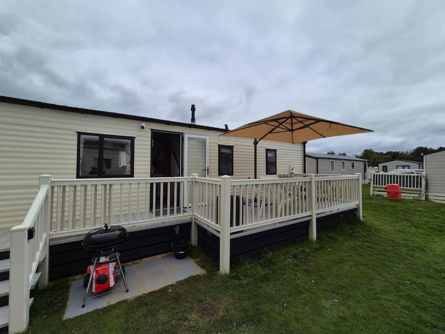 Amazing 2Bedroom Caravan In Lincoln, Tattershall Exterior photo